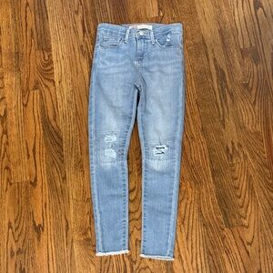 Signature by Levi Strauss High Rise Super Skinny Light Wash Distressed Jeans